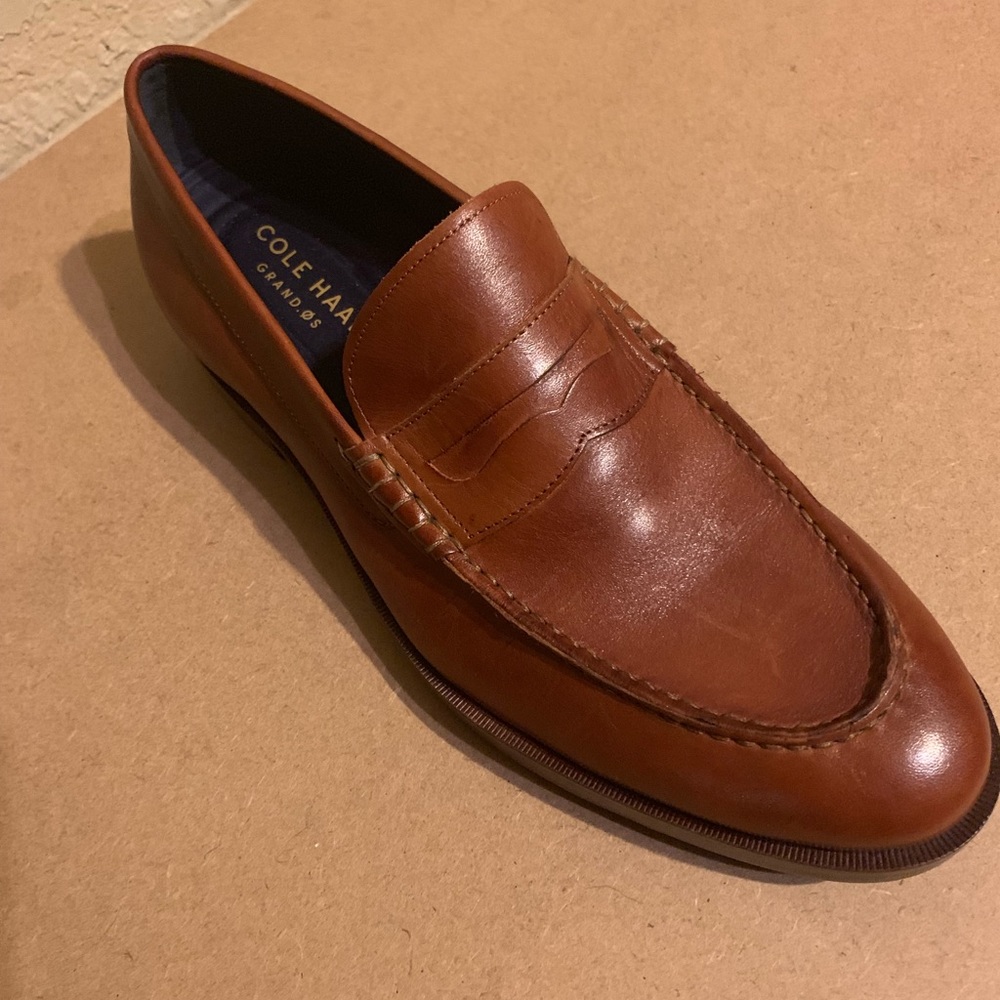 Cole Haan penny loafer size 9 British Tan Leather